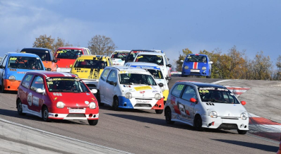 Twin Cup Dijon
